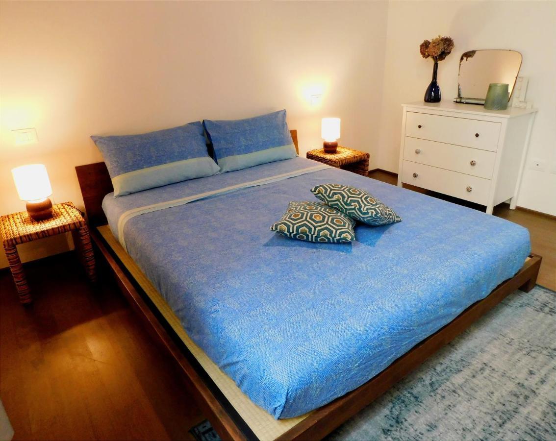 Bologna City Center Aldrovandi Flat Eksteriør billede
