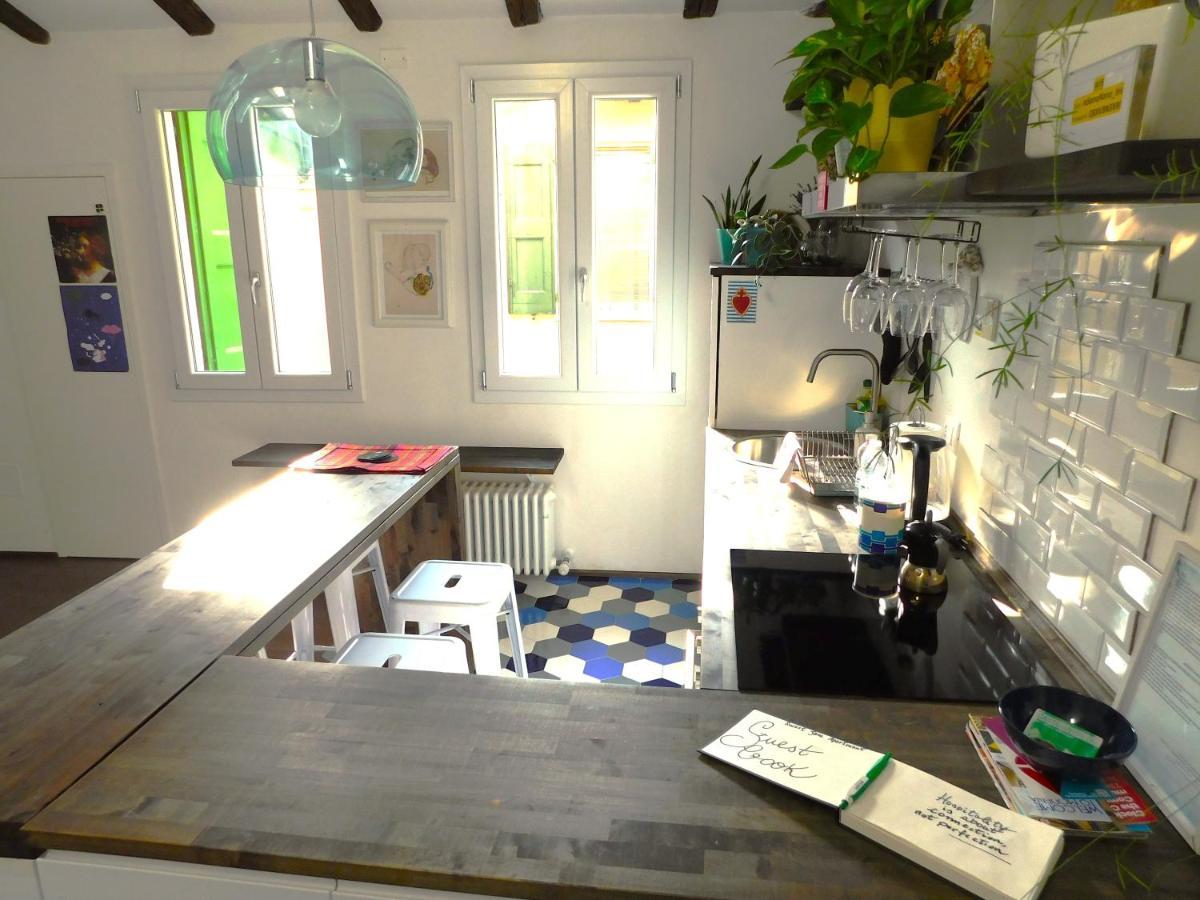 Bologna City Center Aldrovandi Flat Eksteriør billede